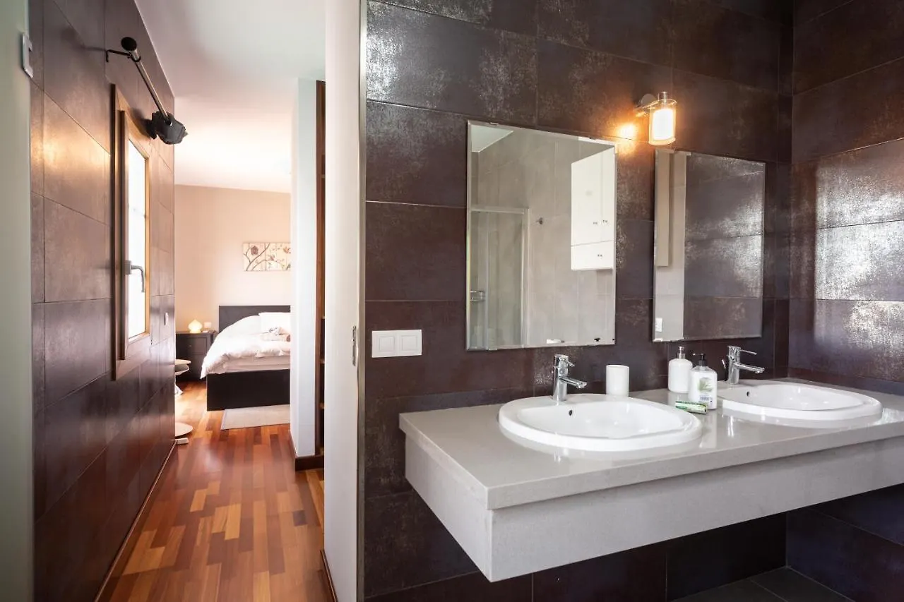 Tilley. Private Villa Costa Teguise